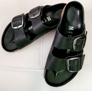 42R black leather Birkenstock Big Buckle Arizona